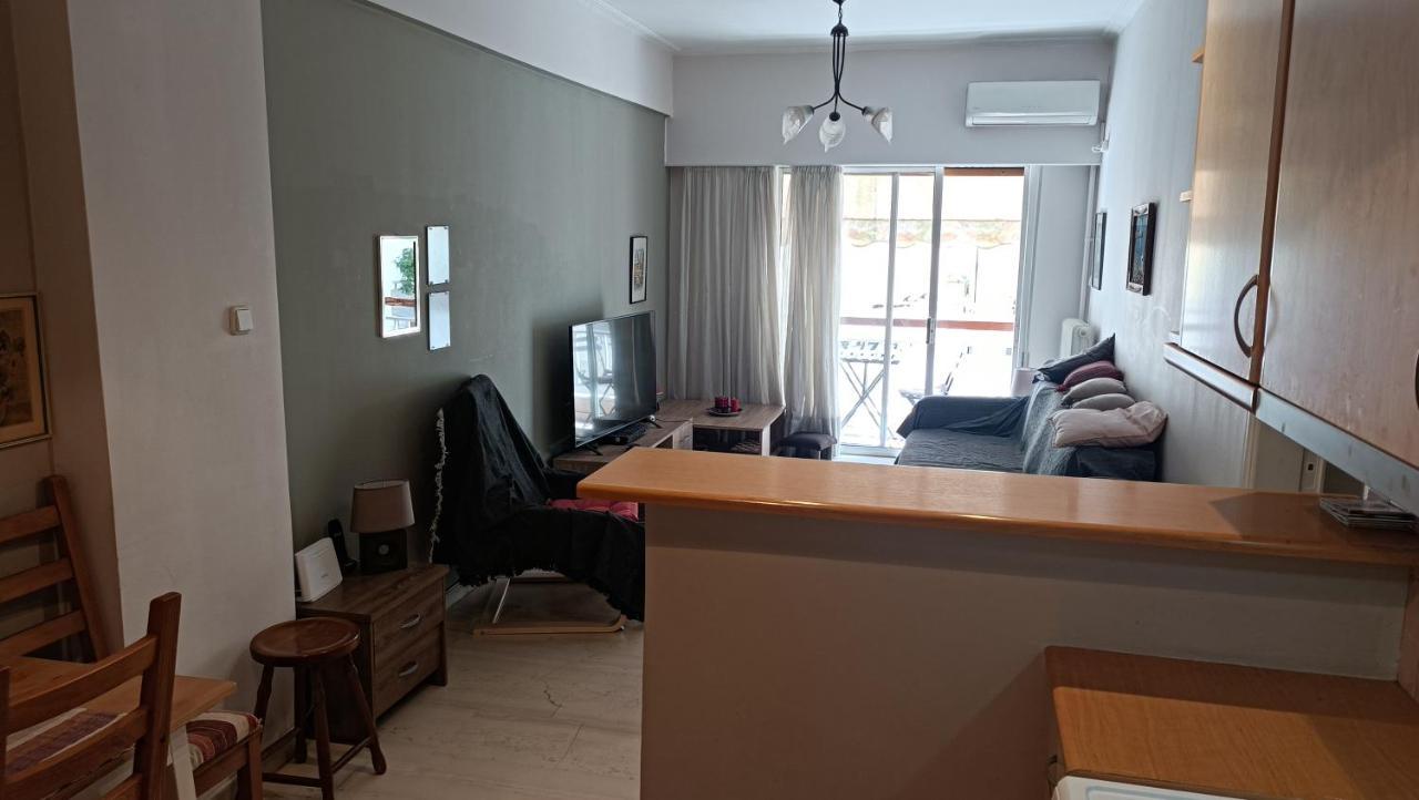 George'S Apartment In "Pedion Areos" Area Ateny Zewnętrze zdjęcie
