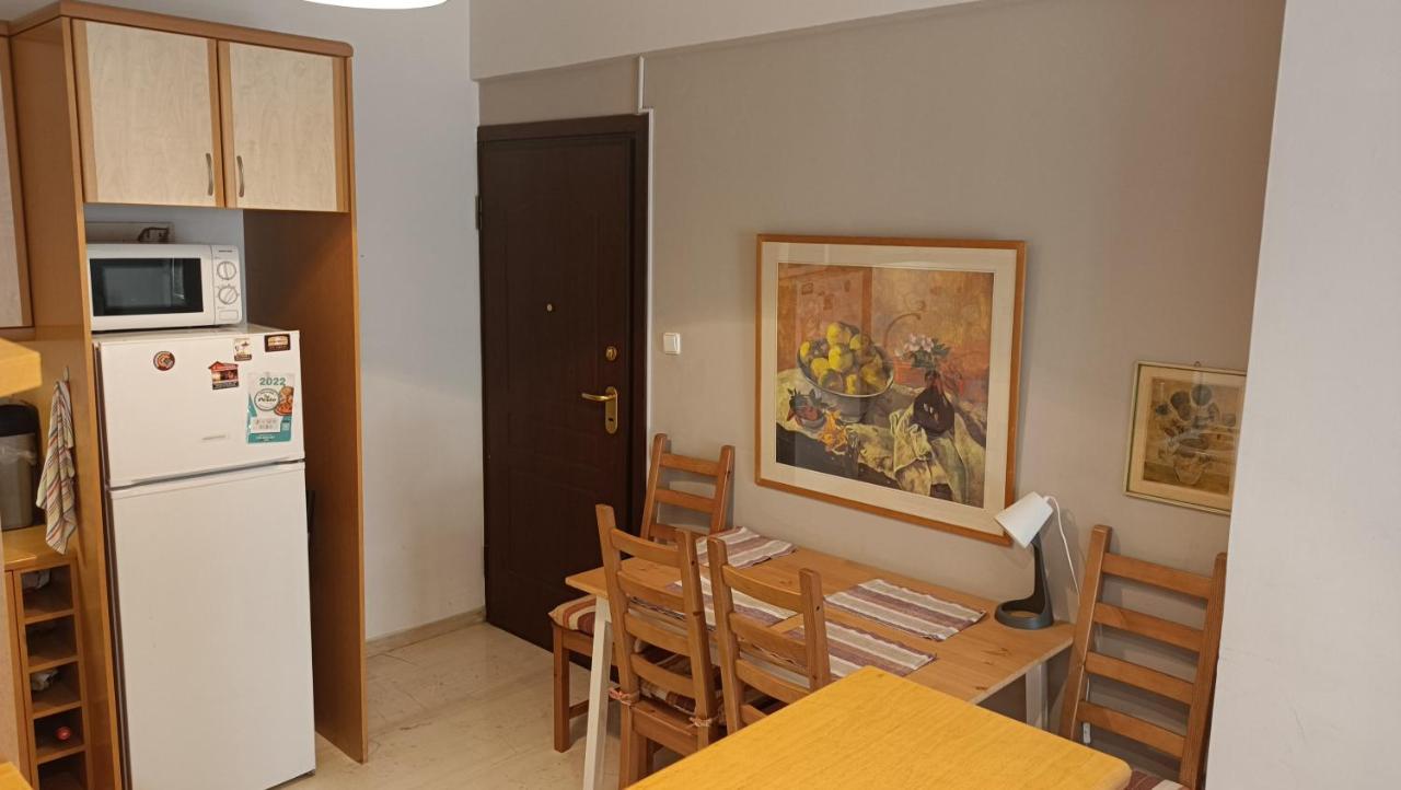 George'S Apartment In "Pedion Areos" Area Ateny Zewnętrze zdjęcie
