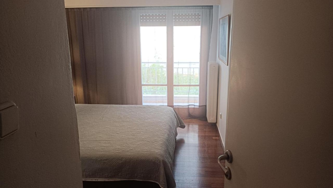 George'S Apartment In "Pedion Areos" Area Ateny Zewnętrze zdjęcie