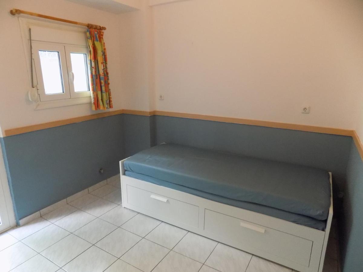 George'S Apartment In "Pedion Areos" Area Ateny Zewnętrze zdjęcie